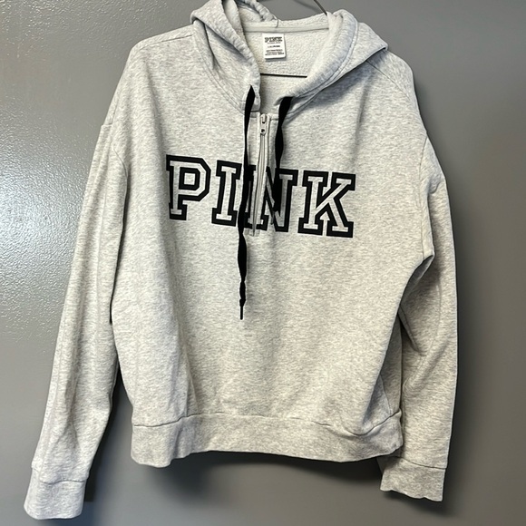 Victoria Secret PINK. 1/4 zip Hoodie Gray size Large - Picture 1 of 4